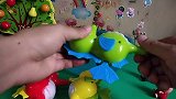 乔治和佩奇把小海马都送回家了