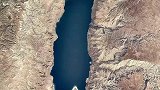死海40年变迁：究竟是自然还是人为？