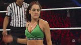 WWE-18年-2015年王室决战大赛：娜塔莉亚搭档佩琪vs贝拉姐妹-单场