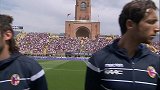 两队教头赛前寒暄 意甲主题曲响彻全场
