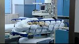 湖南：吃辣条诱发“胃穿孔”？18岁女生被送医急救