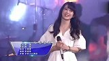 孟庭苇演唱会一身白裙再唱《心电感应》，台下观众沸腾了