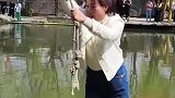 真是又菜又爱玩啊，水都差点被你喝干了