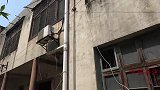 哥哥供妹妹上大学，毕业后妹妹杳无音讯，村里人都说妹妹不要他了