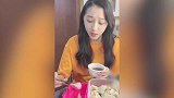 女明星要减肥很正常，既然接了吃得广告还敷衍网友们？