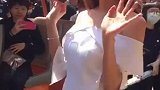 林志玲，本人简直是完美，脸超小超好看，说话好温柔。