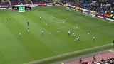 第51分钟卡迪夫城球员卡马拉萨射门