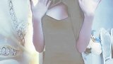 美女紧身包臀裙尽显身段优美曲线，轻松塑造出时尚达人的气质！