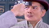 岳母被恶霸逼死，女婿带枪及时赶到，结果恶霸当场给岳母下跪磕头