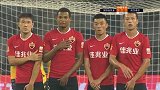 第11分钟武汉卓尔球员韩鹏飞射门 - 打偏