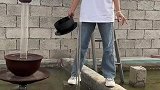 一直好奇这是怎么做到的，今天是看明白了