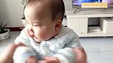 宝宝求你不要再长肉了，你这吨位，为娘实在抱不动了，好一颗肉球