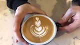 零基础咖啡拉花制作技巧：点推，郁金香咖啡拉花