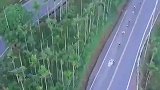 盘山公路新手要注意了