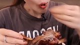 喜欢吃骨头上的肉点赞哦！