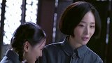 豹子团长约女护士吃饭，竟戴个眼镜装文化人，护士：是不是有点晕