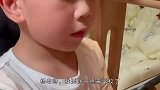 美女，听到哥们这么说，脑瓜子瞬间卡壳了吧？哈哈哈