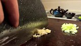 青椒肉丝简单好吃的家常做法,出锅青椒鲜香,肉丝滑嫩,特别下饭