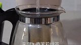 夏日饮品——奶霜草莓果茶