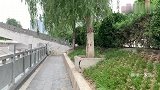 不发面不烫面，雪儿做茄子肉盒子，婆婆说薄皮馅儿多，吃着不腻