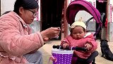 婷婷家翻修厨房，老公刷的乳胶漆公婆相不中颜色，白忙活一场吗？