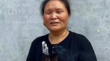 农民大姐用烧火棍作画，古有神笔马良，今有山东大娘
