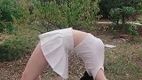 确认了眼神，是个好身材的人