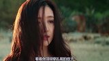 佟丽娅身材多魔鬼？该胖的地方都很完美，网友：老公还是脱轨了