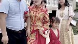 前夫再婚，我将女儿留给她们抚养，虽然有些不舍，但还是祝福他们