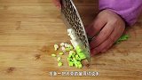 粉条试试这个新鲜做法，香气四溢，特别费米饭，出锅连汤都不剩