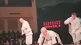 钢针穿过钢化玻璃，这才是真功夫，老外没看过的表演！