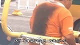 大哥 你快别蹭了 一会儿该冒烟了
