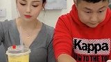 我这朋友都快三十岁了还没女朋友，我总算知道原因了。