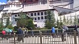 布达拉宫，因为神圣，所以敬仰