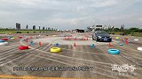 奔驰GLB空间动力到底够不够用？200斤小编山城试驾亮答案