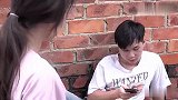 嫂子当着哥面把他赶出家，5年后，弟弟有钱装乞丐回来，结局感动