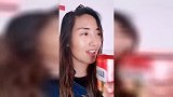 你出钱我出命，一起喝成神经病？你一杯我一杯，喝完一起跳蒙子？