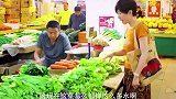 泼妇上街，人人喊打！