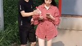 提醒大家走路不要玩手机 传递正能量