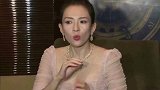 章子怡晒4岁女儿骑平衡车画面，醒醒技术不错，但有一个安全隐患