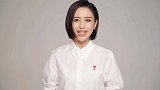佟丽娅绿洲营业嘟嘴卖萌换焦糖系新发色明媚动人