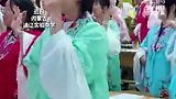 内蒙古一中学开设特色京剧课 学生们身着戏服现场学唱 网友：沉浸式传承中华优秀传统文化
