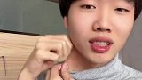 男子面部肌肤皮肤又松弛又紧绷，好家伙光腿神器穿脸上了