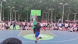 本想秀才艺的，结果却成了打脸，尴尬的我大笑三声掩饰