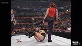 WWE-17年-两位女将的历史第一次相遇：RAW第372期丽塔vs翠什街头大战-专题