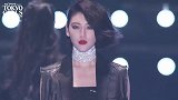 周杰伦的女主角三吉彩花原来这么能弹