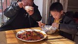 58买一块五花肉，胖龙现学现做鲁菜《把子肉》真是下饭神器