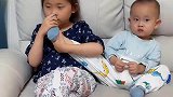 姐姐过份了哈，弟弟不要点面子嘛