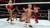 WWE-14年-RAW第1106期：舞男范丹戈遭侏儒斗士羞辱-花絮
