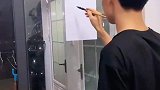小伙用毛笔写字，惊艳了网友